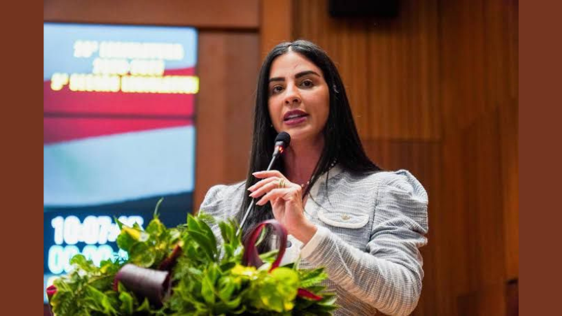 Daniella Jadão Meneses mostra como o empoderamento feminino transforma vidas através da liderança e independência.