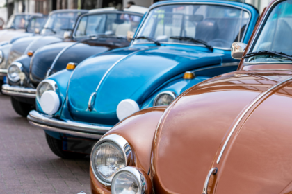 Felipe Schroeder dos Anjos destaca como a tecnologia une passado e futuro ao revolucionar a restauração de carros antigos.